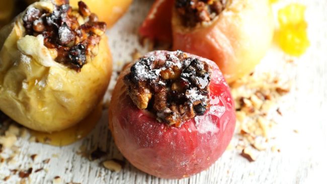 Easy Baked Apples with Walnuts and Raisins